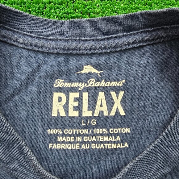 Tommy‎ Bahama Relax Tshirt Men Large Blue Short Sleeve Lobster Surfin' the Net - Picture 8 of 9